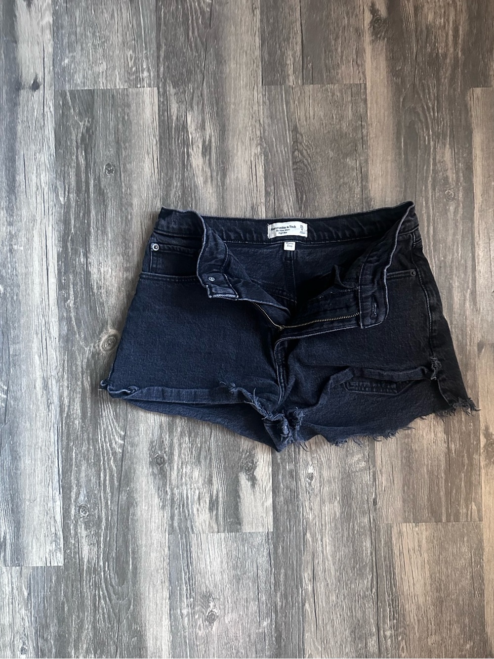 Abercrombie & Fit Black High Rise Denim Shorts Women’s Jean Shorts Size 6
